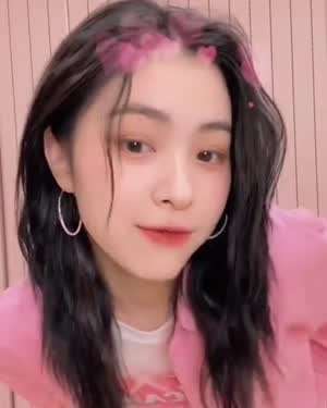 ITZY (있지) 류진