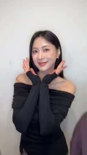 키키 지유, 하음 에이핑크 오하영