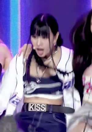 찰진 바운스 키스오브라이프 나띠