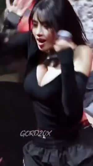레전드 찍은 나띠 역동적인 슴 무브