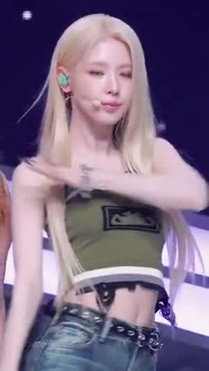 엘프 같은 미모 금발 아이들 미연 엠카 컴백 무대