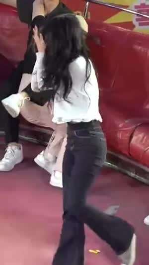 절대 안 자빠지는 디스코 팡팡녀