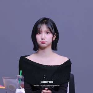 VIVIZ 은하