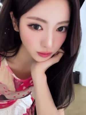MEOVV (미야오) 안나