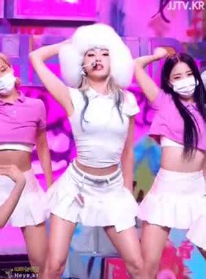 전소미