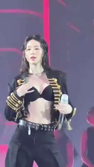 오늘자 아이들 콘서트 슈화