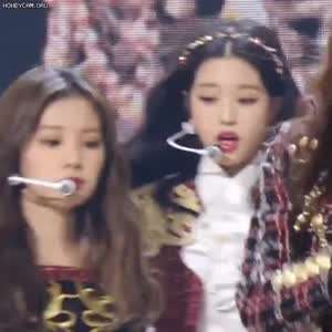 지하철에서 자주 당하는 일.gif
