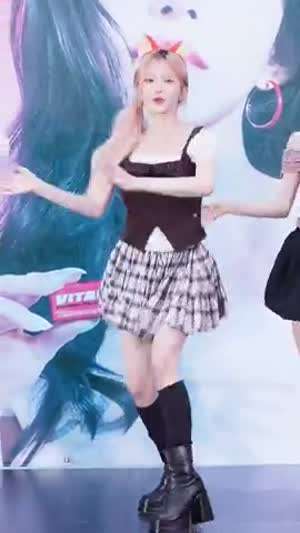 완전 퐉스 하빵 프로미스나인 송하영 팬사인회