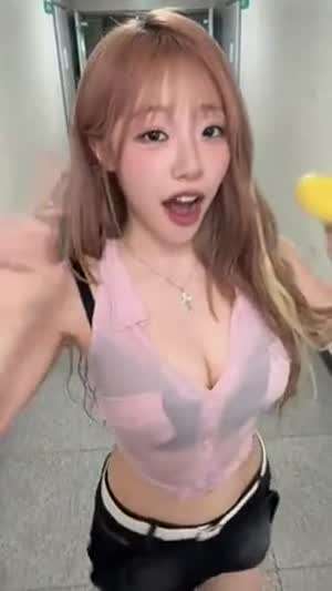 검정 브라탑 살짝 비치는 시스루 의상 지지원 챌린지 (시그지처)