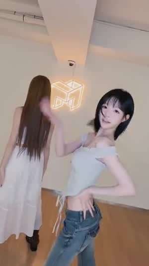 트리플에스 신위, 채원, 설린, 린