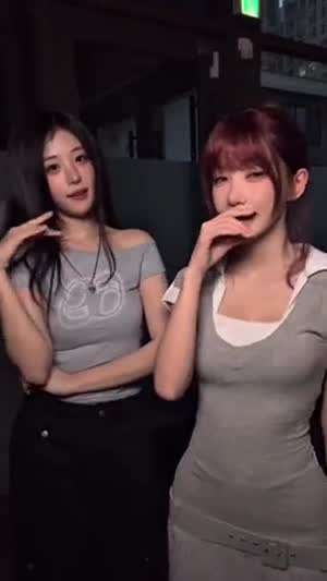 QWER 마젠타 히나