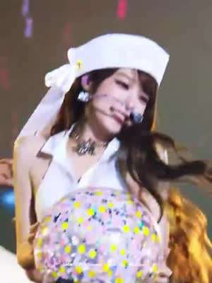 최예나