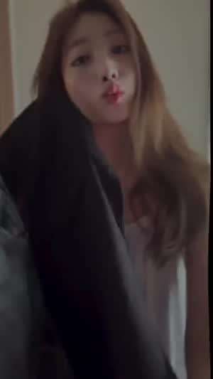 EVERGLOW (에버글로우) 시현