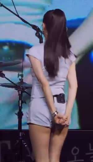 [서울교대축제] 츄...이래서 츄~ 무대