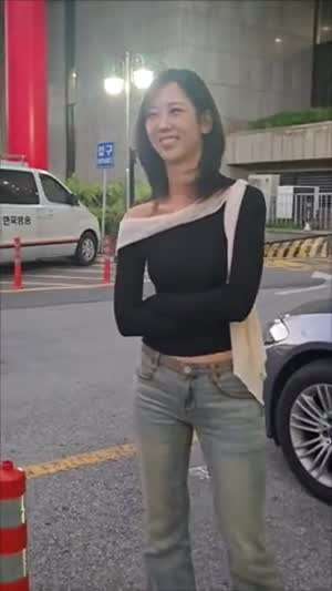 강혜연 걸그룹 출신이라 몸매는 예술