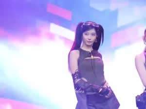 르세라핌 카즈하 260913 BLIZZCON